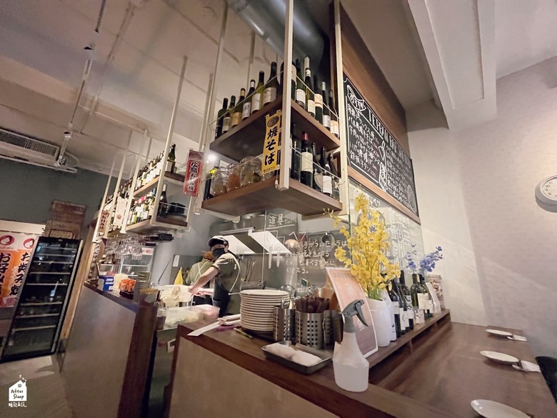 高雄苓雅｜手刀鉄板バルTEPPAN BAR SHUTOU＿日式廣島燒與居酒屋