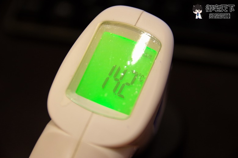 開箱|【信星科技】飛智 FLYDIGI B7X 手機散熱器磁吸版 - 解決手機過熱問題,工作拍攝或遊戲使用都適合!