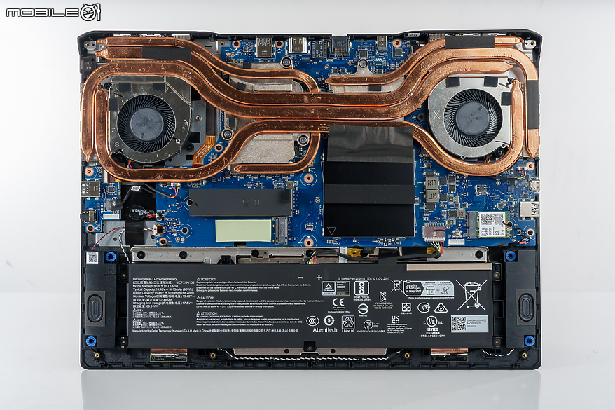 MSI Pulse 17 AI C1V 測試報告｜內在比外在更吸睛的中高階效能筆電