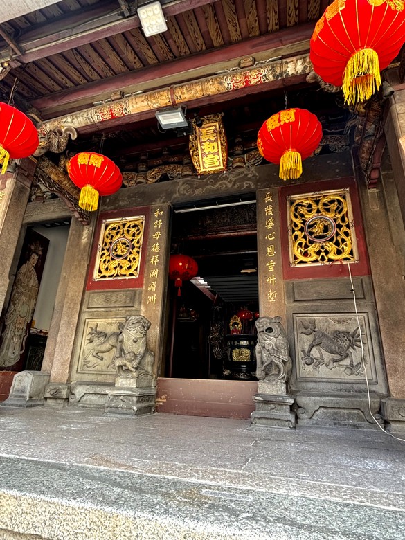 N MAX 之從故宮到新竹長和宮(相傳廟中有媽祖聖母的一束頭髮)