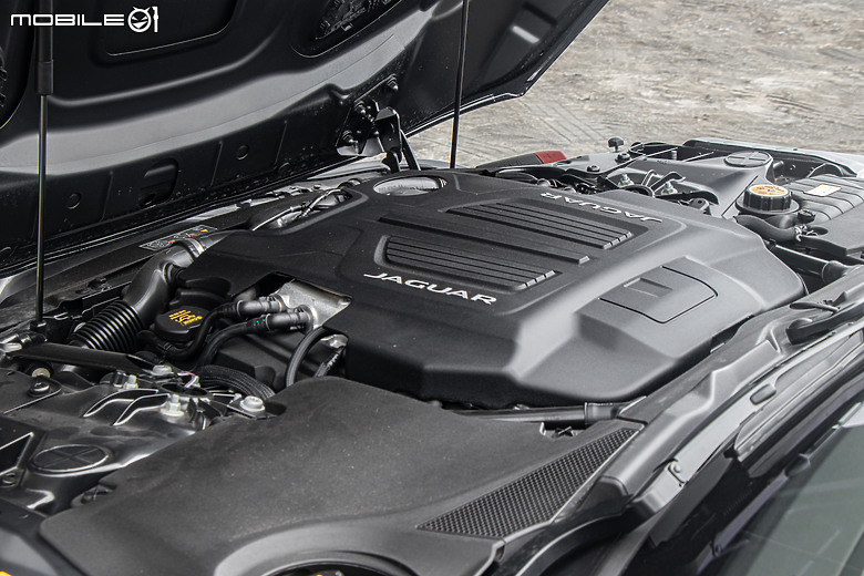 八缸配上空就是真理!Mercedes-AMG SL 55 x Lexus LC 500 Convertible x Jaguar F-Type R75 Convertible