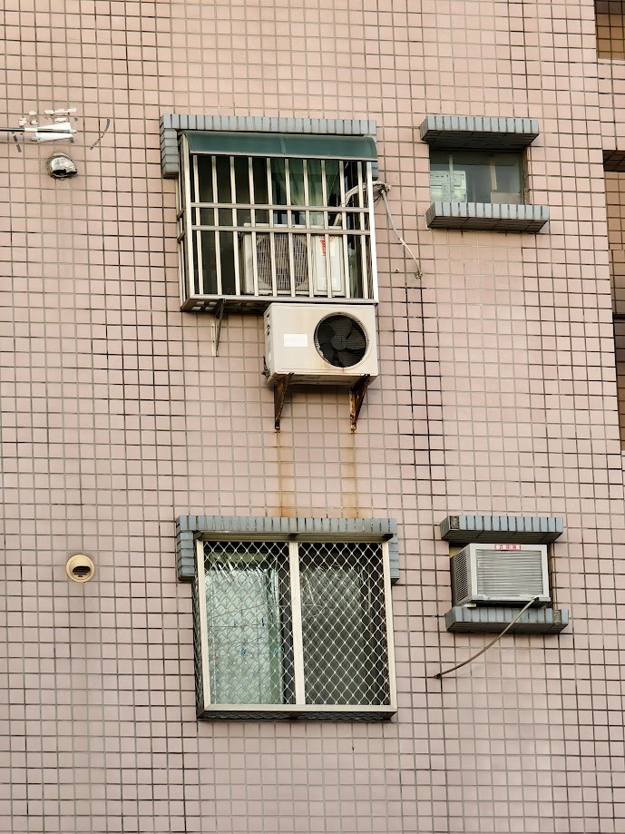 求助大樓外牆冷氣 拆除師傅