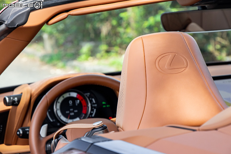 八缸配上空就是真理！Mercedes-AMG SL 55 x Lexus LC 500 Convertible x Jaguar F-Type R75 Convertible