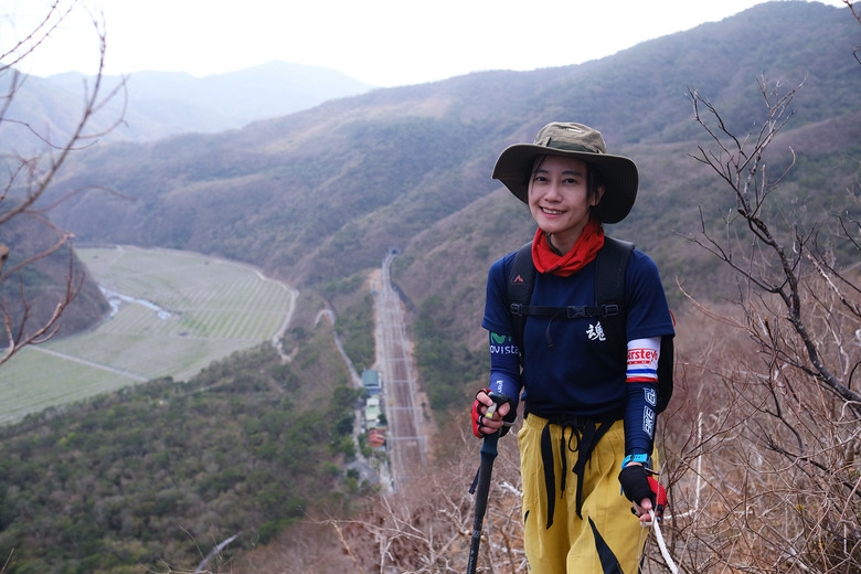 點我看大圖 【巴層巴墨山】遺世獨立卻讓人驚艷的西瓜河秘境 | 山頂無敵視野環繞