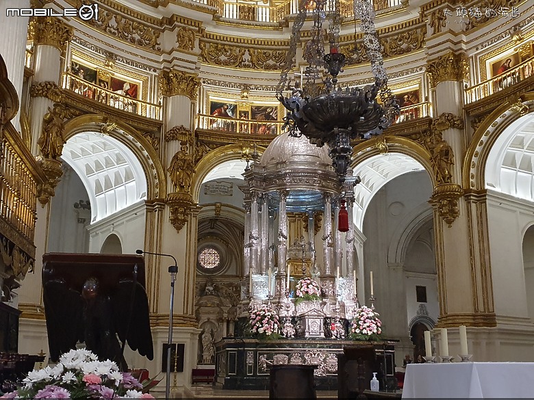 [大頭貓的海島] 格拉納達--格拉納達大教堂 阿拉伯街 (Spain: Granada Cathedral and Calle Calderería)