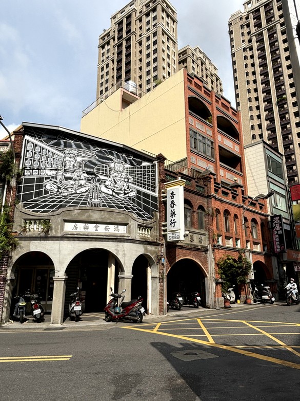 N MAX 之從故宮到新竹長和宮(相傳廟中有媽祖聖母的一束頭髮)