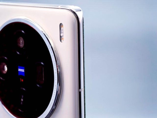 vivo X100！2024標準版の影像王者！