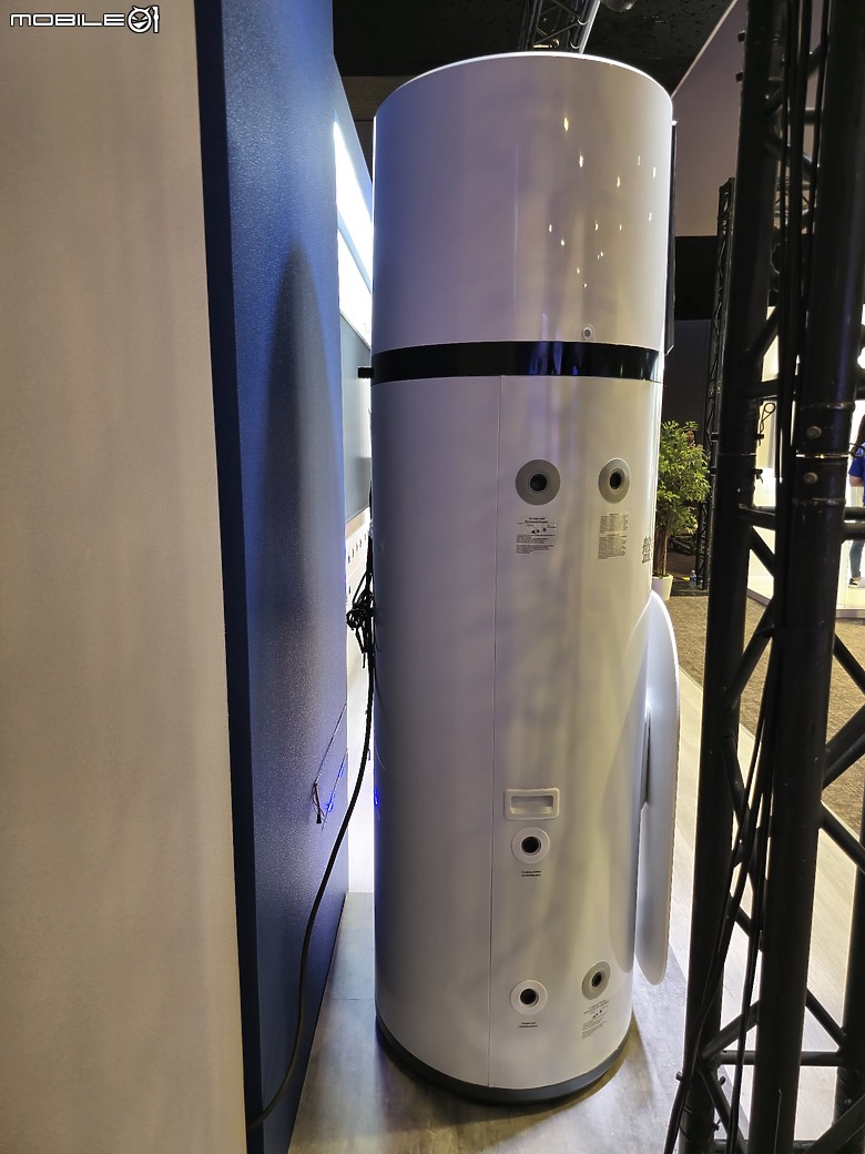 【體驗會實況】依於技、游於藝、化於水，Haier 海爾 2024 臻白純享，熱淨新品發表盛典精采實錄！