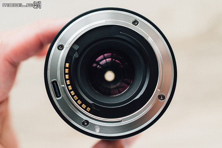 Viltrox AF 20mm f/2.8 FE 評測報告｜極其輕巧、價格親民！