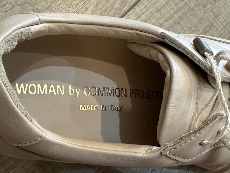 「開箱」WOMAN by COMMON PROJECTS 休閒運動鞋
