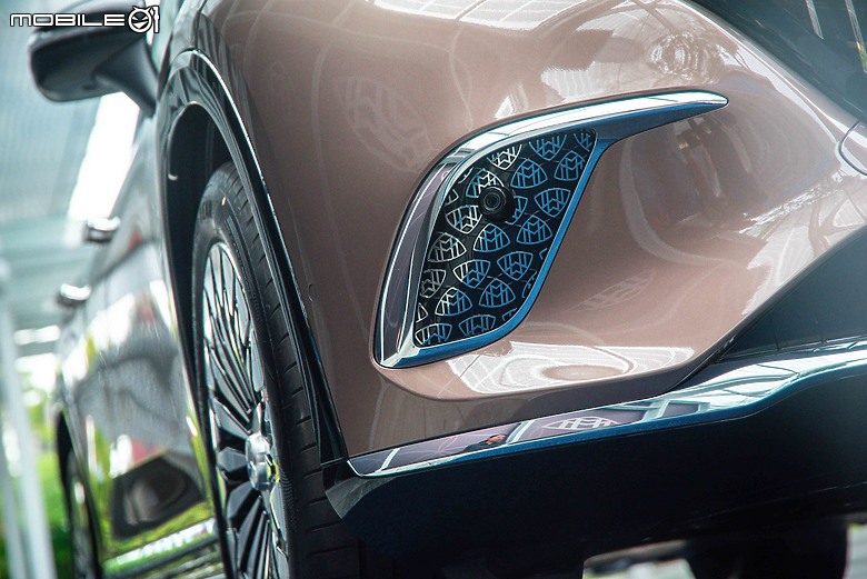 【採訪】Mercedes-Maybach EQS 680 SUV正式發表，970萬元起坐享旗艦電動休旅，更顯神秘奢華的Night Series同步亮相！