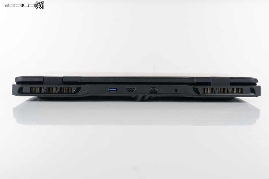 MSI Pulse 17 AI C1V 測試報告｜內在比外在更吸睛的中高階效能筆電