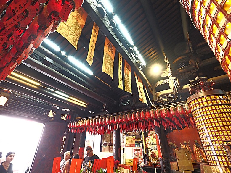 鹿港老街(隘門、友鹿軒、意和行、半邊井)、天后宮、新祖宮(勅建天后宮)、城隍廟、永安宮、三山國王廟、南靖宮，還有兌換贈品的彰化縣旅遊服務中心 — 「2024鹿港慶端陽」活動之四 — 鹿港老街與市街北段廟宇群