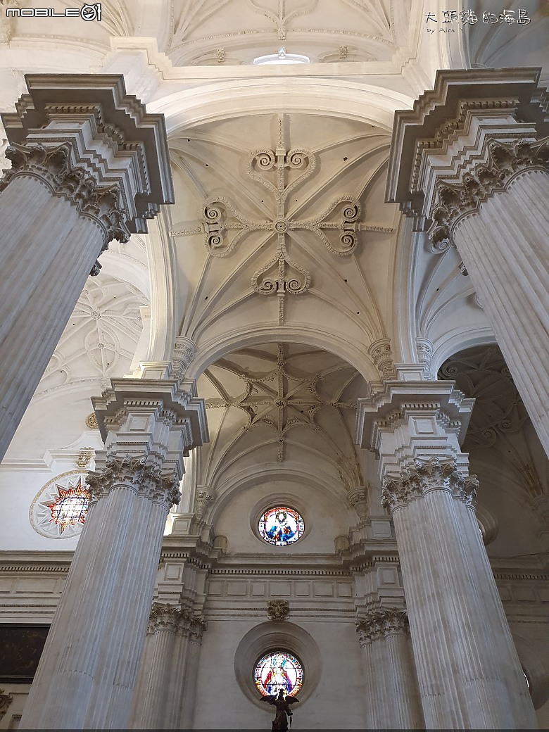 [大頭貓的海島] 格拉納達--格拉納達大教堂 阿拉伯街 (Spain: Granada Cathedral and Calle Calderería)