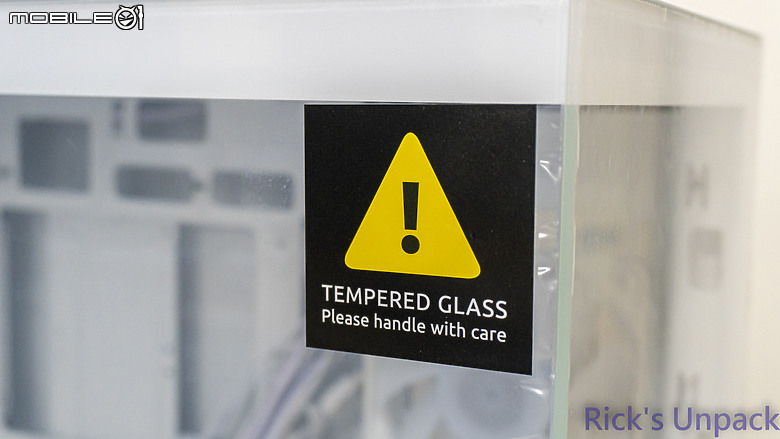 點我看大圖 【開箱】入門海景殼成員+1 | PHANTEKS XT VIEW WHITE