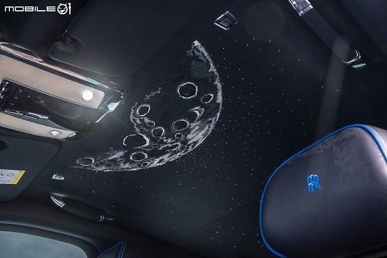Rolls-Royce Black Badge Cullinan Blue Shadow試駕|極致工藝無與倫比,彰顯全台唯一的霸氣!