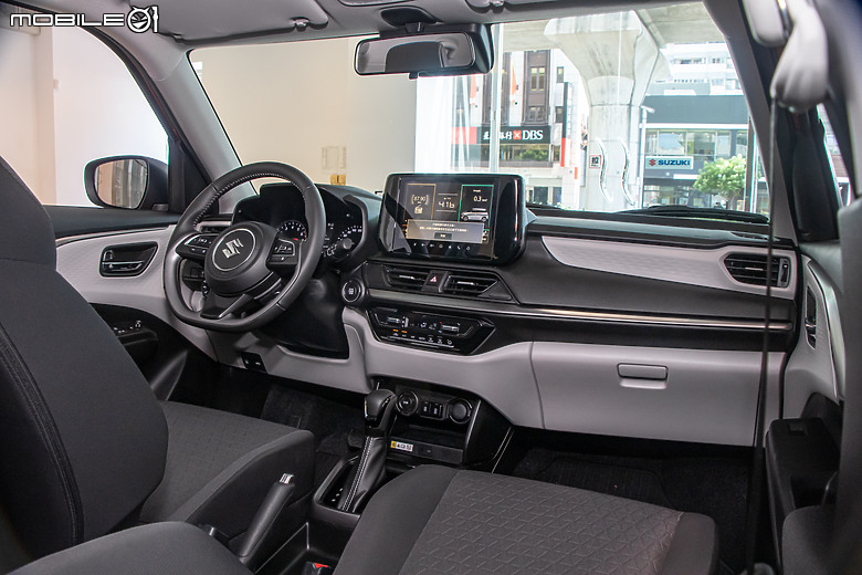 【採訪】大改款Suzuki Swift展間搶先直擊，實車更吸睛、上路表現令人期待！