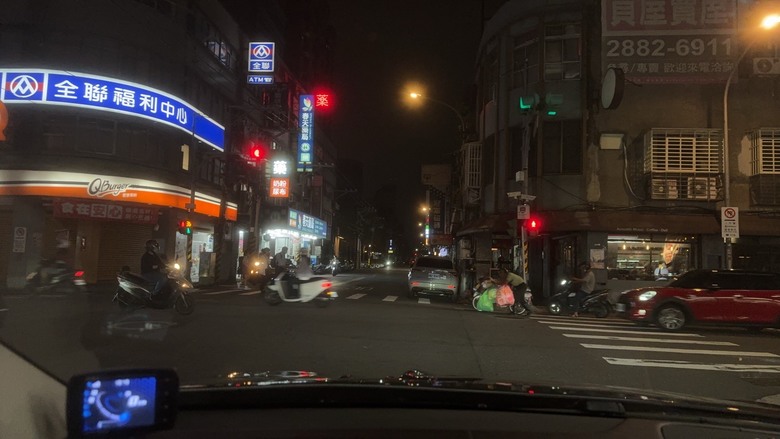 GLE53 Coupe改色+3M雙隔熱紙 前擋極透+車身極黑