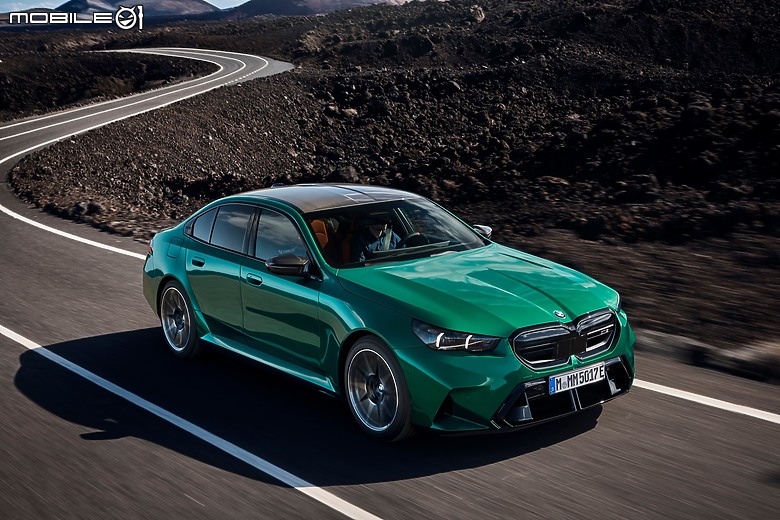 【海外新訊】BMW 全新 M5 亮相,車系首度配備 M Hybrid 系統可爆發 727 hp 馬力!