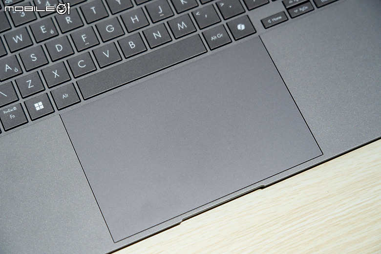 【Computex2024】ASUS 揭新世代 AI 筆電機海，Zenbook S 16、Vivobook S 15 動眼看！