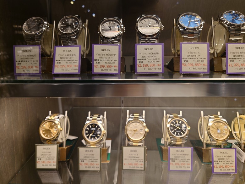 點我看大圖 一日快閃中野買表記-Navitimer Ref. 806 1959 開箱與2024 ROLEX價格與IWC 骨董錶分享