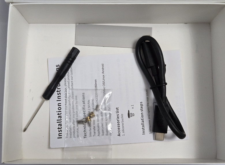 【開箱簡測】Blueendless 藍碩 M280U4 PLUS USB4 (ASM2464PD) M.2/NVMe SSD 外接盒效能簡測 (圖多)