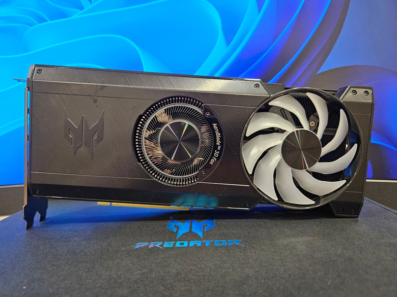 【開箱】萬元級高CP首選！16GB量大管飽！Acer Predator BiFrost Intel Arc A770 OC 顯示卡