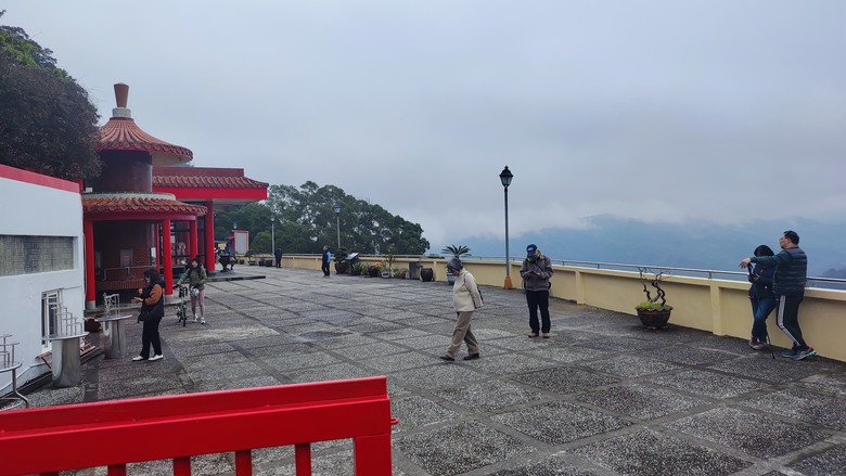 騎遊苗栗公館 | 沒有櫻花的拹雲宮櫻花大道