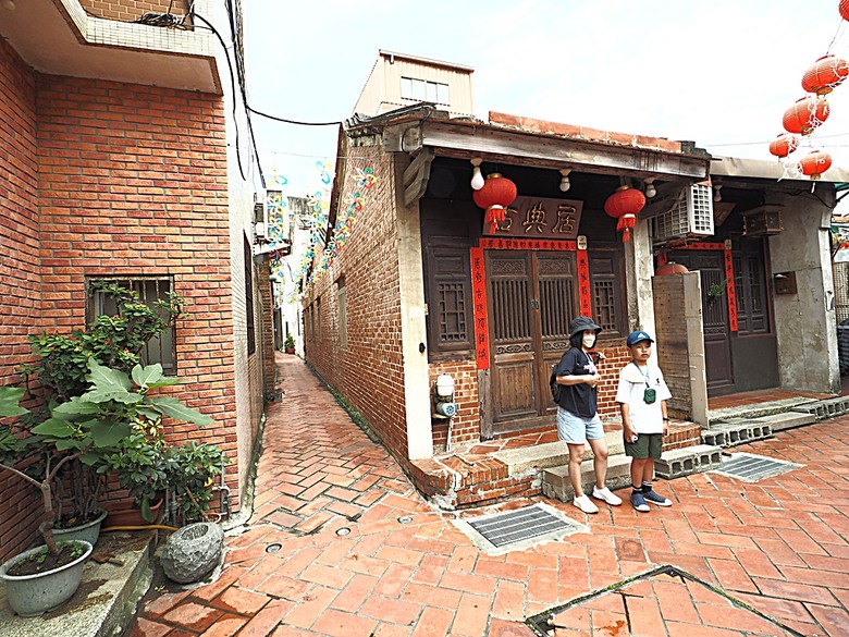 鹿港老街(隘門、友鹿軒、意和行、半邊井)、天后宮、新祖宮(勅建天后宮)、城隍廟、永安宮、三山國王廟、南靖宮，還有兌換贈品的彰化縣旅遊服務中心 — 「2024鹿港慶端陽」活動之四 — 鹿港老街與市街北段廟宇群