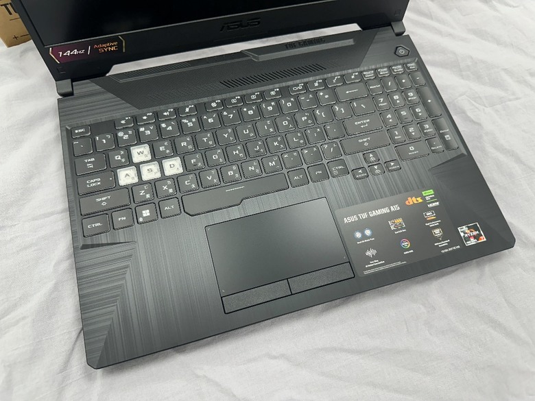 找到全國有現貨，ASUS TUF Gaming A15開箱