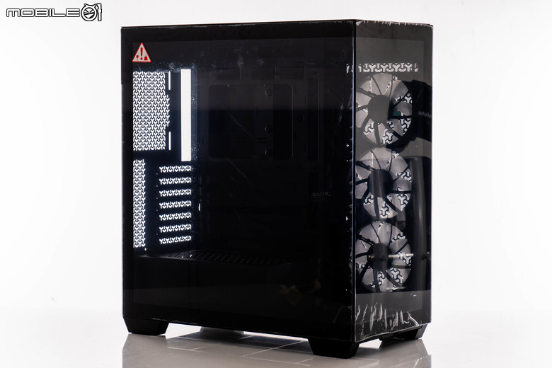 CORSAIR 3500X 開箱實組 支援背插設計以及具備高效散熱潛力的中階機殼選擇