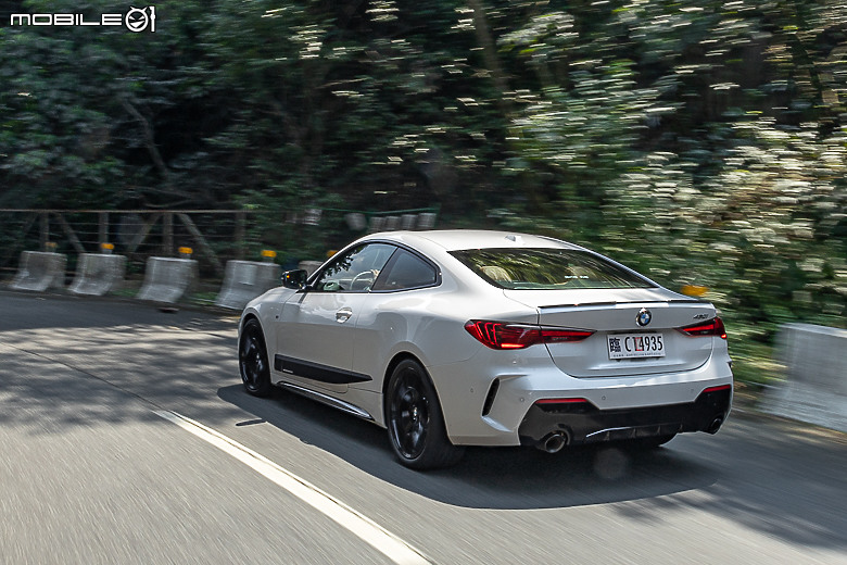 BMW 小改款 430i Coupe M Sport 試駕｜雙門就是帥，更兼豪華質感與滿滿樂趣！