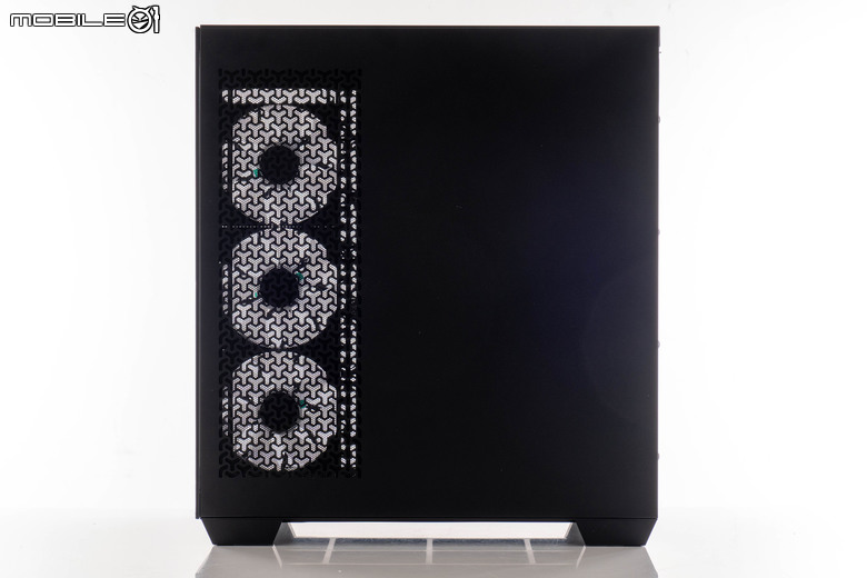 CORSAIR 3500X 開箱實組 支援背插設計以及具備高效散熱潛力的中階機殼選擇