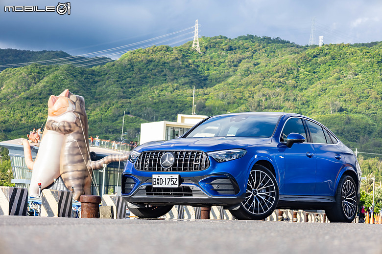 Mercedes-AMG GLC 43 4MATIC Coupe 試駕|當家休旅秀肌肉,內外兼具的運動好手!