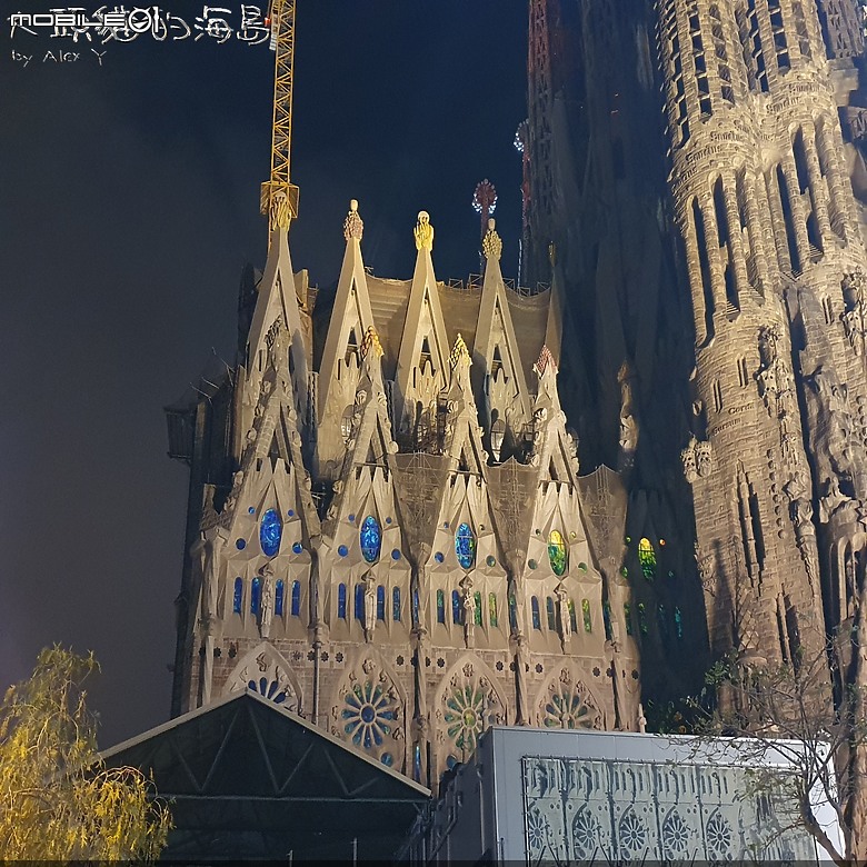 [大頭貓的海島] 巴塞隆納 聖家堂 (Spain: Barcelona's Sagrada Familia)
