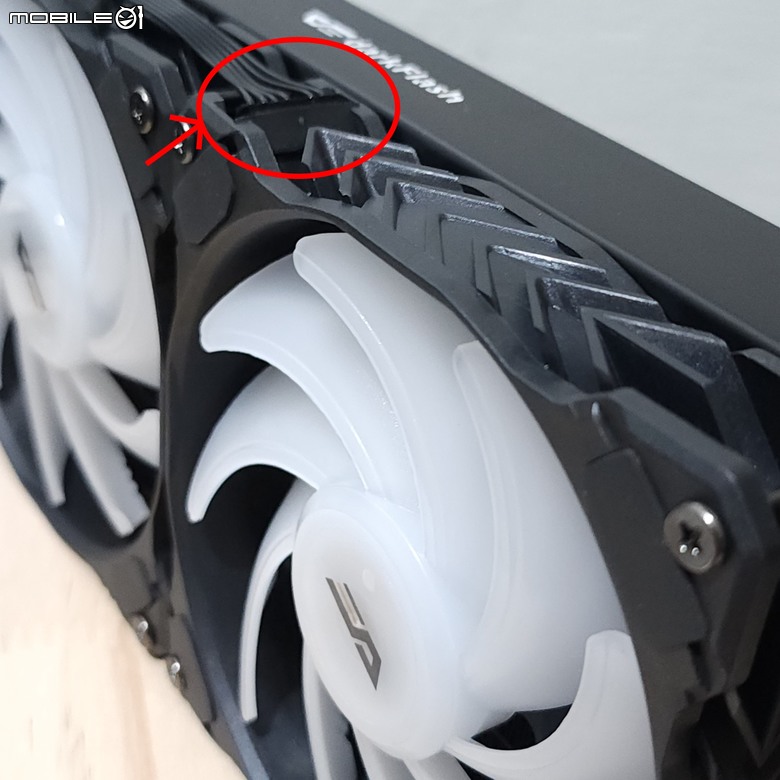【心得】涼爽又便宜大碗的大飛DN240水冷&DRX70 Mesh機殼