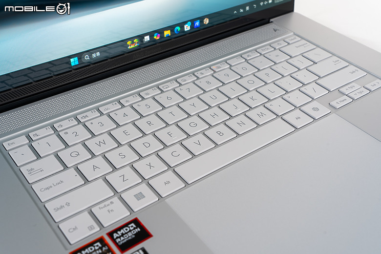 ASUS Zenbook S 16 (UM5606) 體驗｜集頂級工藝與 AMD 新技術於一身的 AI 筆電！