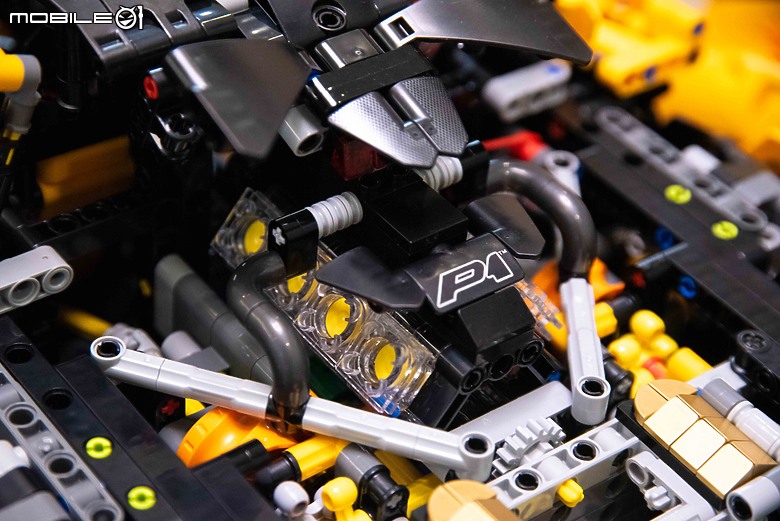 【開箱】樂高LEGO 42177賓士G-Class、42172 McLaren P1實拍,八月送禮優質選!