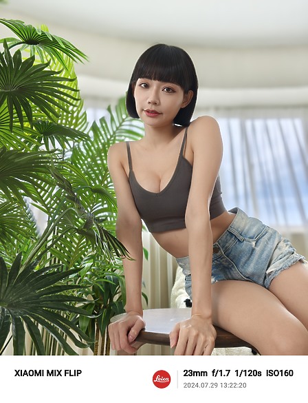 點我看大圖 小米Xiaomi MIX Flip測試|徠卡影像加持、外螢幕有新意!