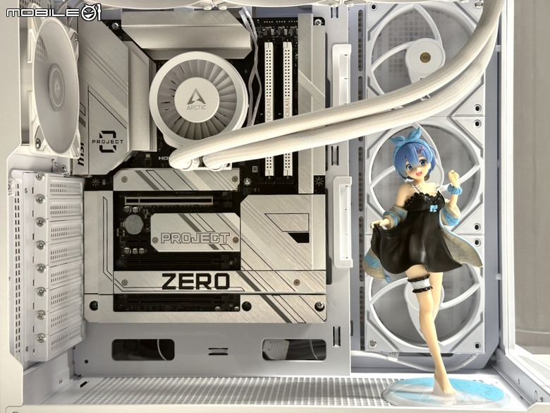 新海景房機殼!微星 MAG PANO 100L PZ 裝機