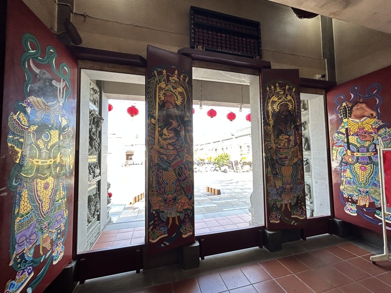 【小惡魔畫蛇添福】騎遊恒春龍水社區生態旅遊(紅龜粿DIY、摸蜆體驗)