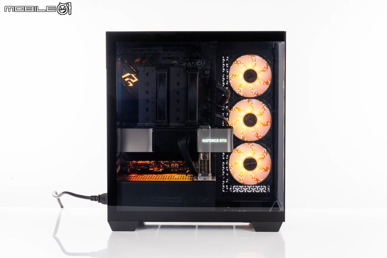 CORSAIR 3500X 開箱實組 支援背插設計以及具備高效散熱潛力的中階機殼選擇