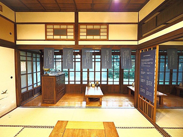 宜蘭文學館、宜蘭設治紀念館、宜蘭人故事館、蘭陽原創館、丟丟噹森林公園、幾米廣場 — 搭火車去宜蘭旅行之 宜蘭城南散步