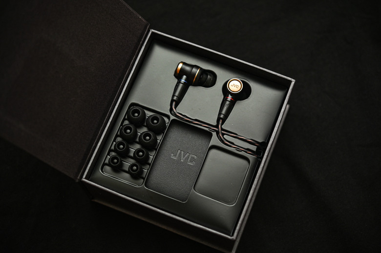 日本購買須山補聴器FITEAR 客製化耳機心得與TG335開箱