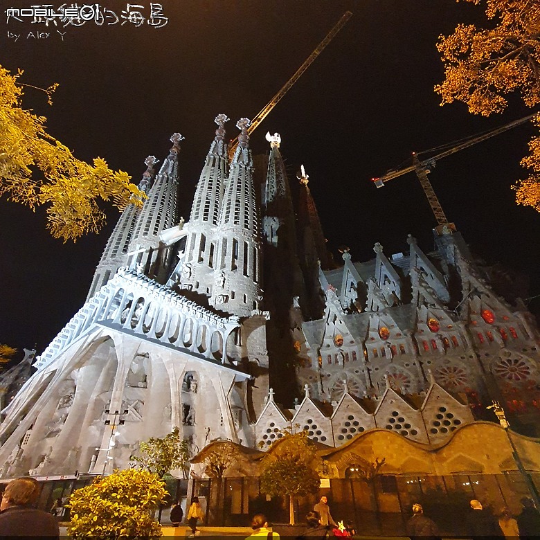 [大頭貓的海島] 巴塞隆納 聖家堂 (Spain: Barcelona's Sagrada Familia)