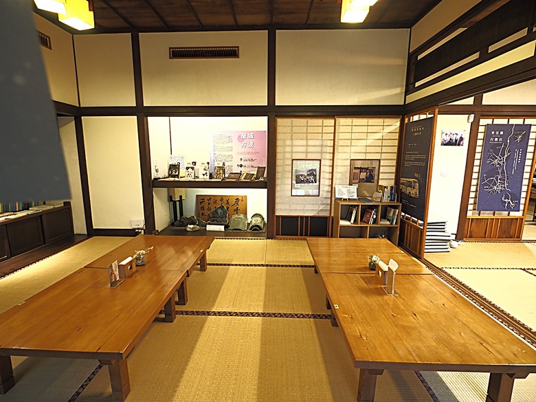 宜蘭文學館、宜蘭設治紀念館、宜蘭人故事館、蘭陽原創館、丟丟噹森林公園、幾米廣場 — 搭火車去宜蘭旅行之 宜蘭城南散步