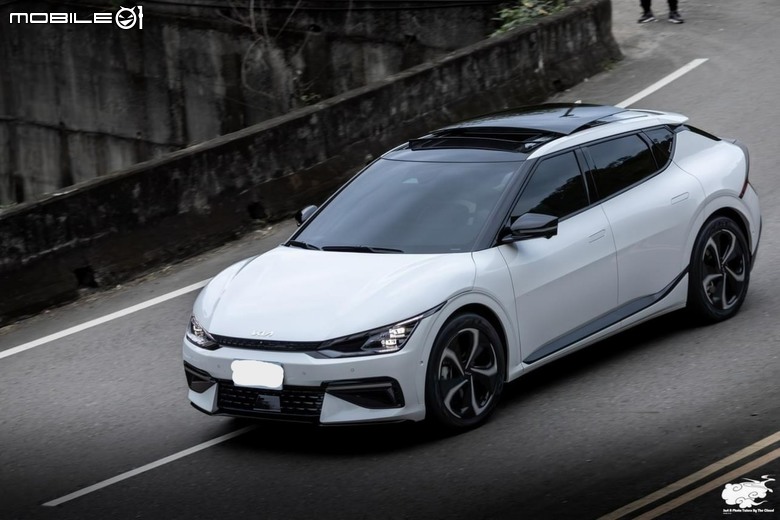 擁有KIA EV6 GT-LINE一年後的慢開箱
