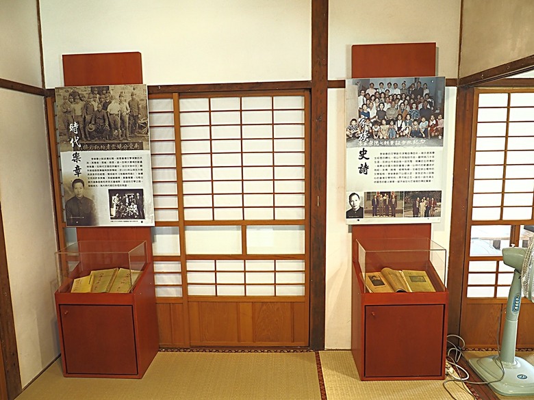 頭城老街(北門福德祠、盧纘祥公館、開蘭媽祖慶元宮、南門福德祠)、李榮春文學館、頭城文創園區,還有美味的車站前阿伯炸蛋蔥油餅 — 搭火車去宜蘭旅行之 頭城散步