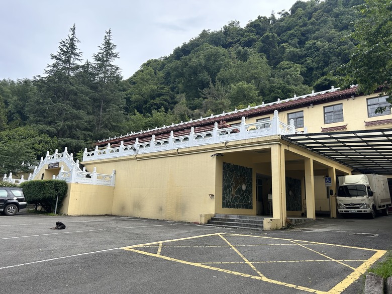 晨 騎 梨 山 ( 下 集 ) 梨 山 再 見