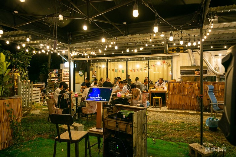 龍潭餐酒推薦-吉娜魯岸原民風味居，阿美族的熱情與美食都在這裡！大推烤魚跟韭菜臭豆腐喔喔喔！